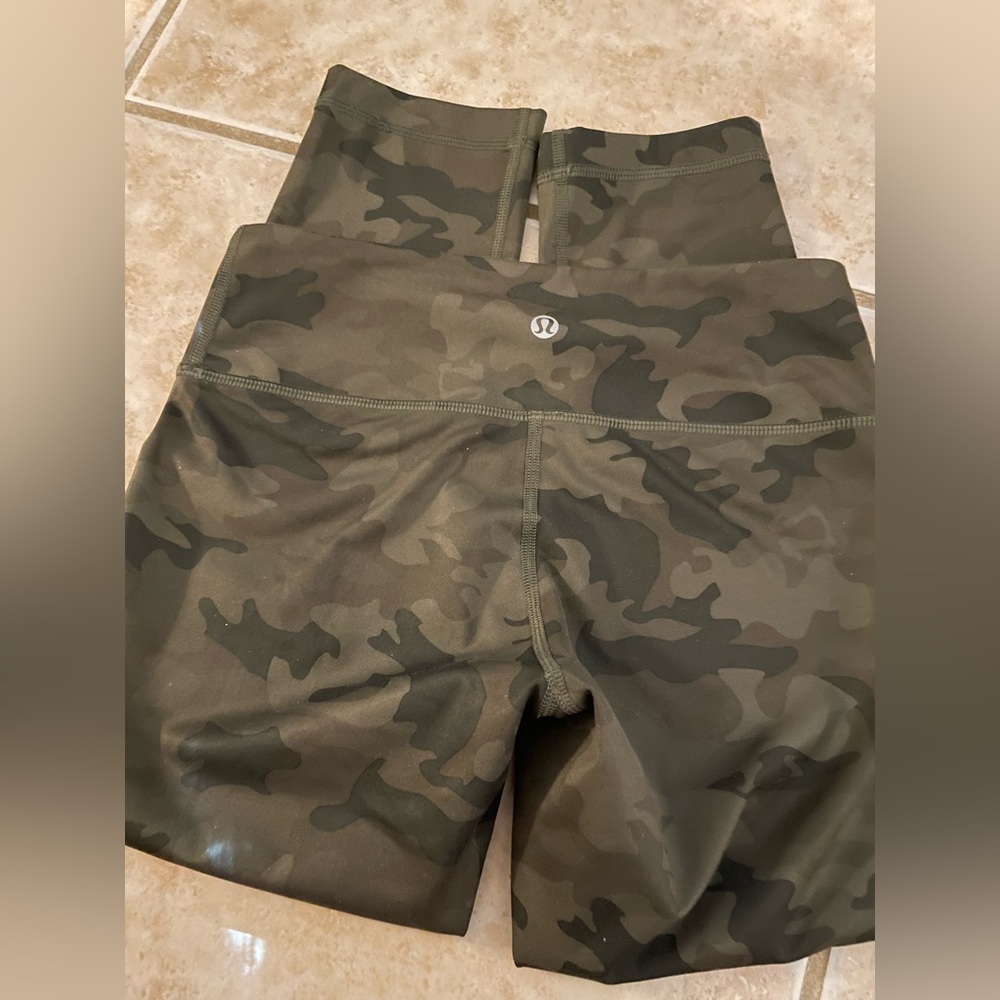 Lululemon align crop Camo leggings